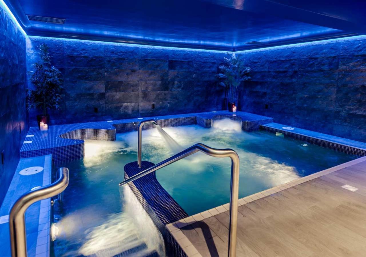 The Lodges At Kilkea Castle エクステリア 写真